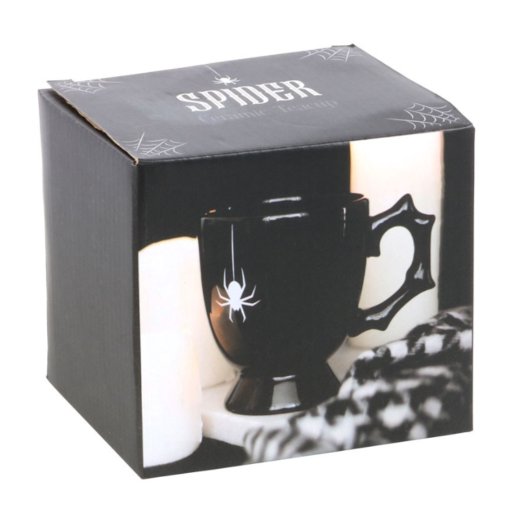 Tazza nera con ragno