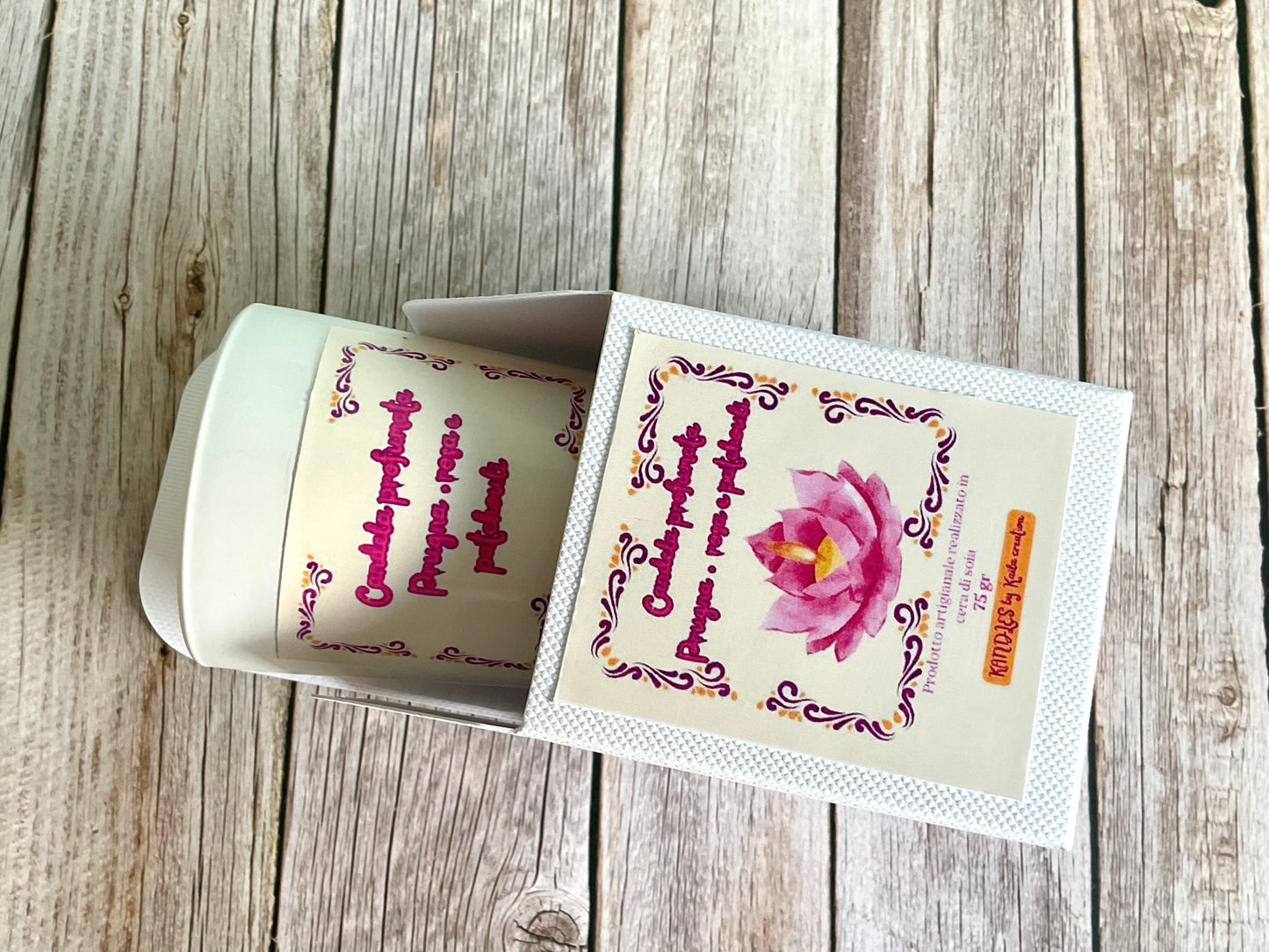 Candela Prugna, rosa e patchouli
