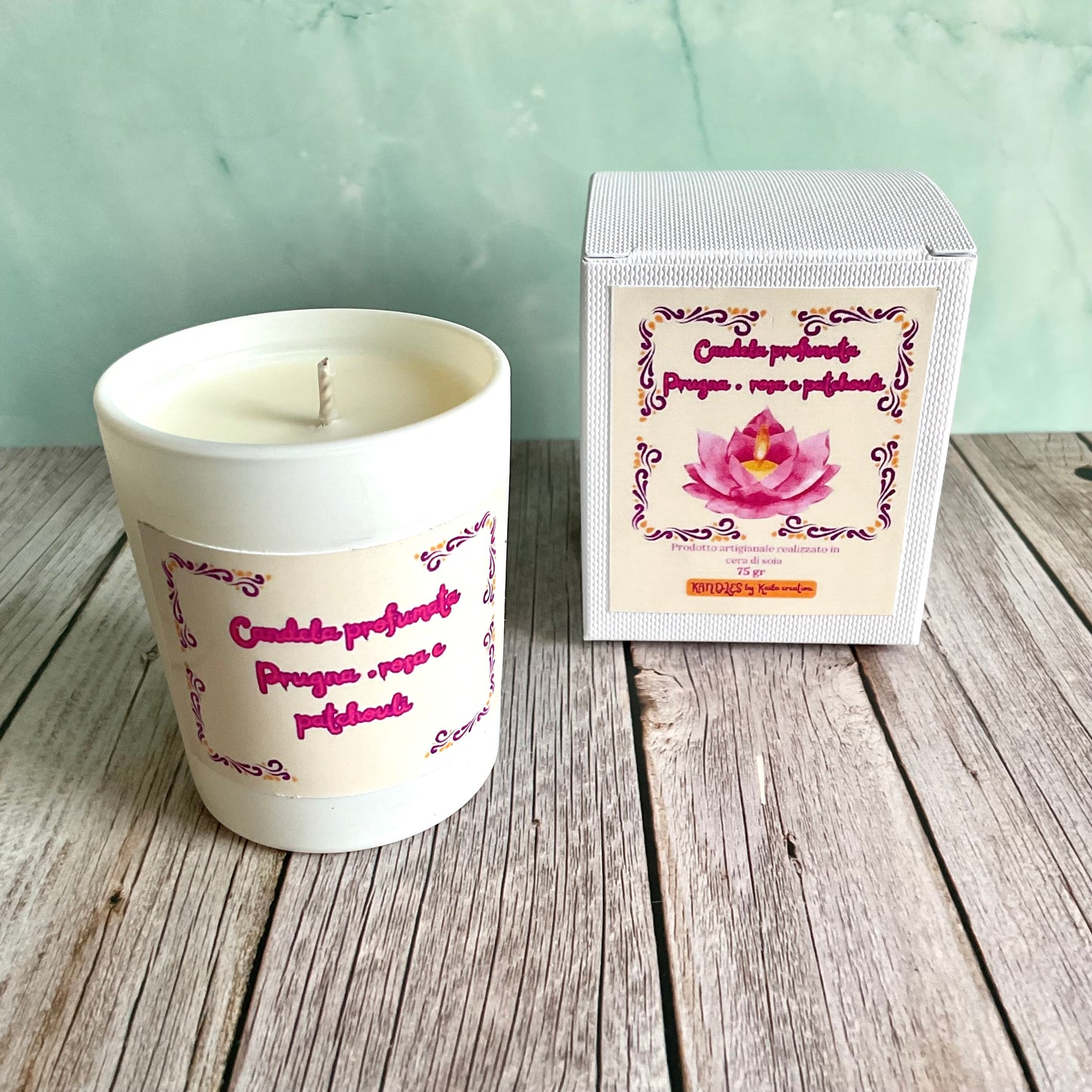 Candela Prugna, rosa e patchouli